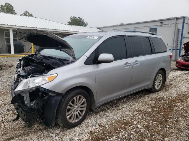 TOYOTA SIENNA XLE 2017 5tdyz3dc8hs861241