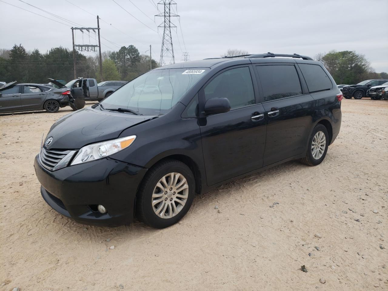 TOYOTA SIENNA 2017 5tdyz3dc8hs876550