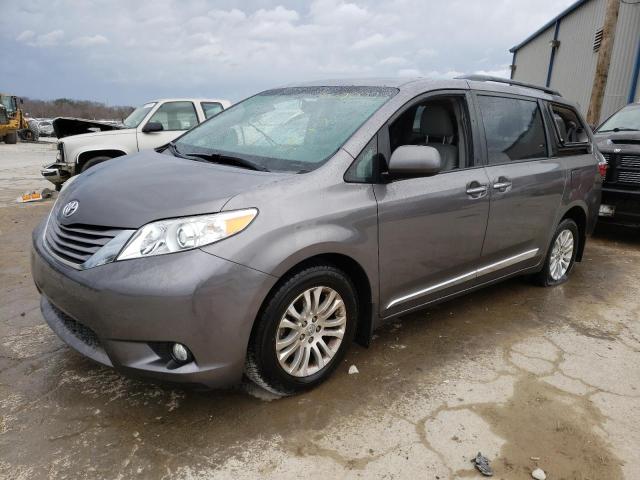 TOYOTA SIENNA XLE 2017 5tdyz3dc8hs886317