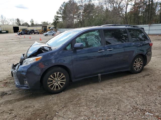 TOYOTA SIENNA XLE 2018 5tdyz3dc8js945050