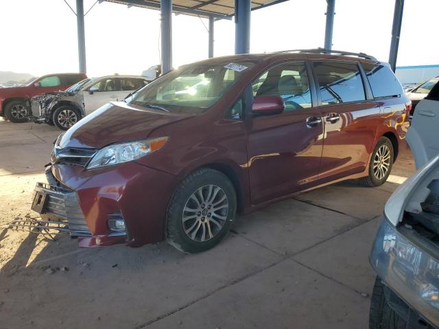 TOYOTA SIENNA XLE 2018 5tdyz3dc8js962950