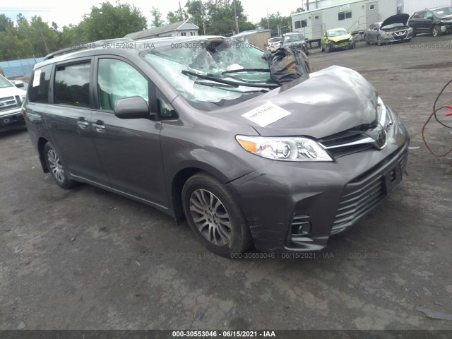 TOYOTA SIENNA 2019 5tdyz3dc8ks981970