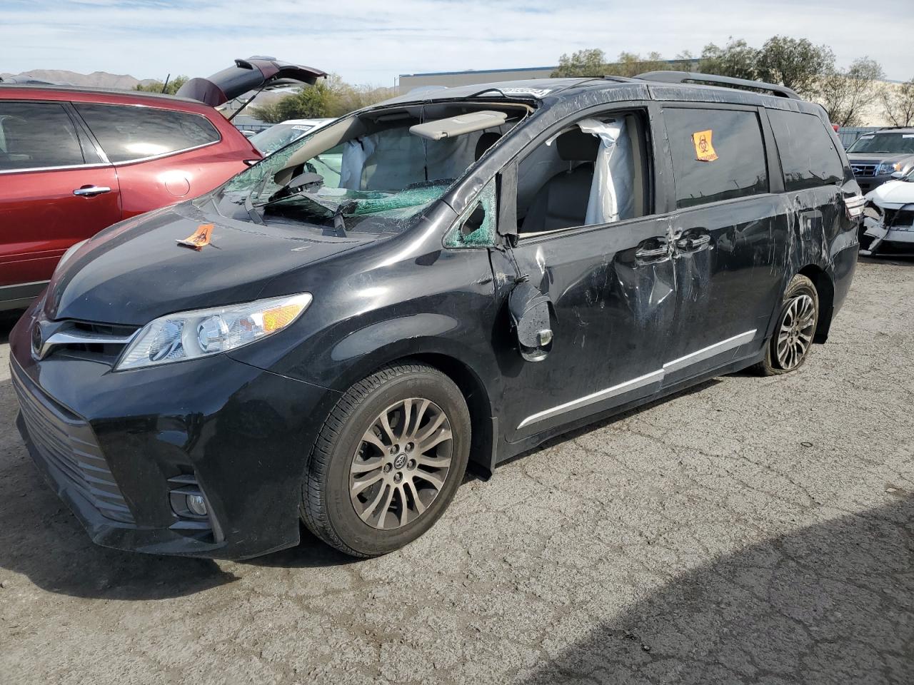 TOYOTA SIENNA 2019 5tdyz3dc8ks986313