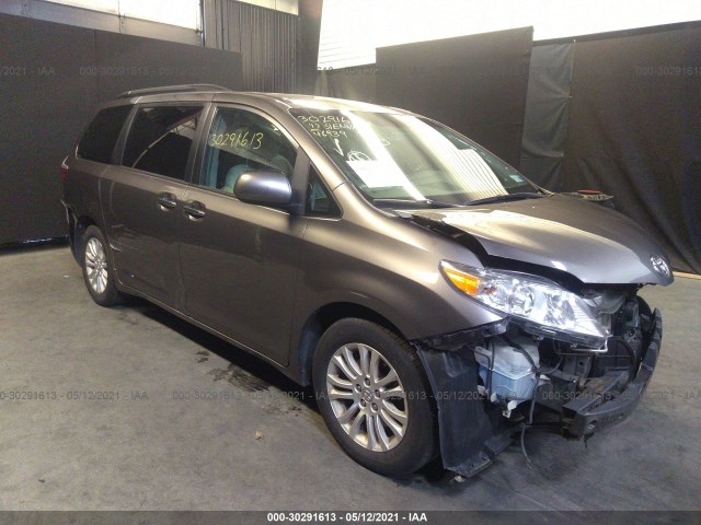 TOYOTA SIENNA 2017 5tdyz3dc9hs793239