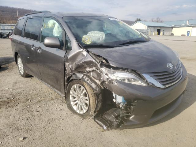 TOYOTA SIENNA XLE 2017 5tdyz3dc9hs798912