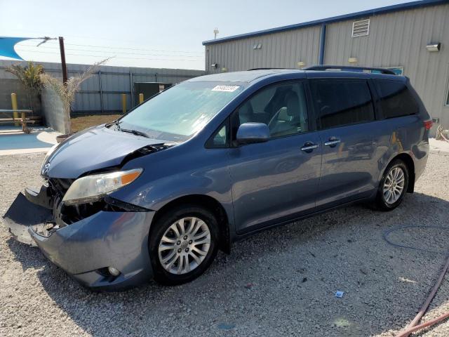 TOYOTA SIENNA XLE 2017 5tdyz3dc9hs839314