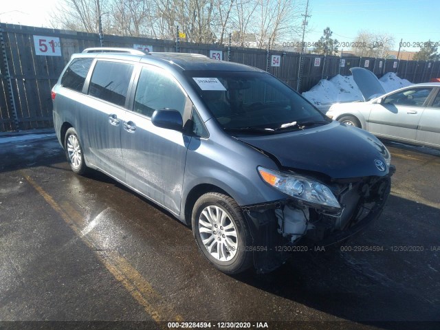 TOYOTA SIENNA 2017 5tdyz3dc9hs884172