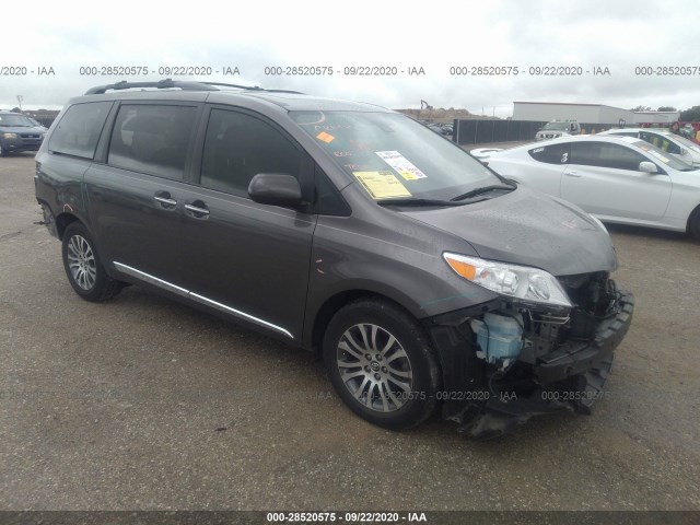 TOYOTA SIENNA 2018 5tdyz3dc9js922215