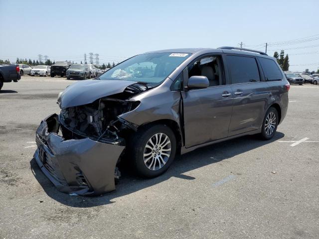 TOYOTA SIENNA XLE 2019 5tdyz3dc9ks990418