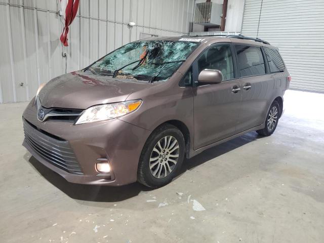 TOYOTA SIENNA XLE 2020 5tdyz3dc9ls041940