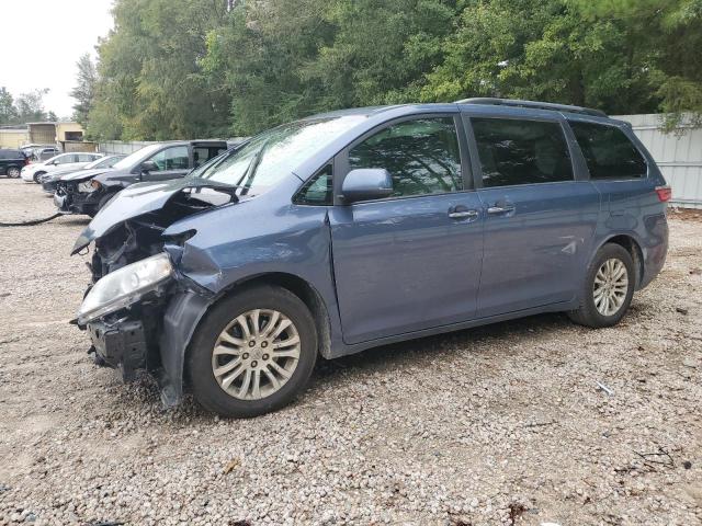 TOYOTA SIENNA XLE 2017 5tdyz3dcxhs771783