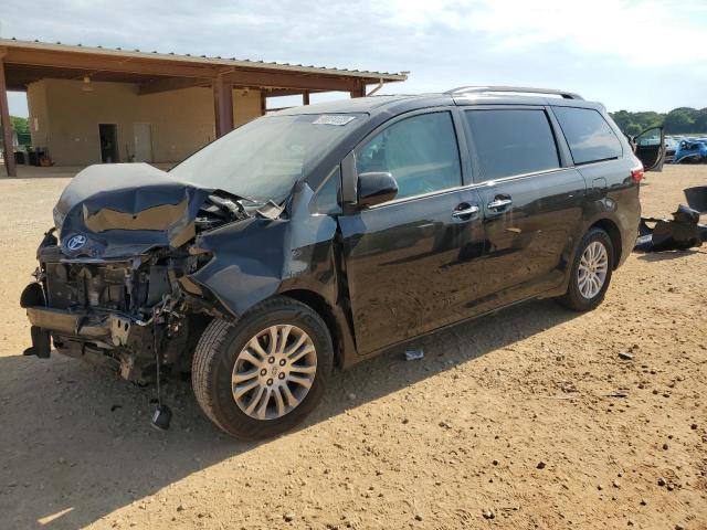 TOYOTA SIENNA XLE 2017 5tdyz3dcxhs772626