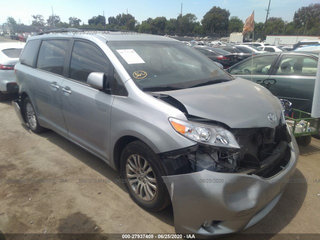 TOYOTA SIENNA 2017 5tdyz3dcxhs810131