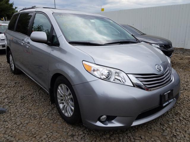 TOYOTA SIENNA XLE 2017 5tdyz3dcxhs816284