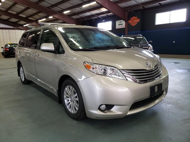 TOYOTA SIENNA XLE 2017 5tdyz3dcxhs826569