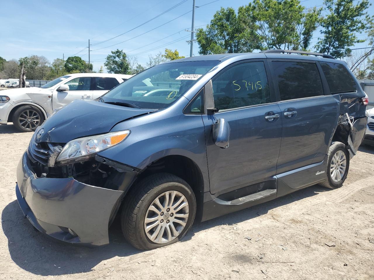 TOYOTA SIENNA 2017 5tdyz3dcxhs838172