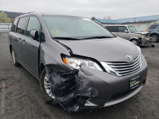 TOYOTA SIENNA XLE 2017 5tdyz3dcxhs842559