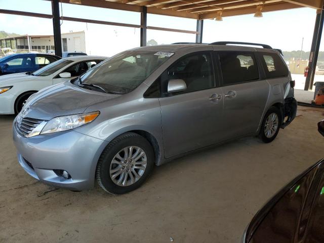 TOYOTA SIENNA XLE 2017 5tdyz3dcxhs868563