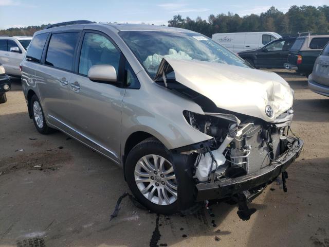 TOYOTA SIENNA XLE 2017 5tdyz3dcxhs887548