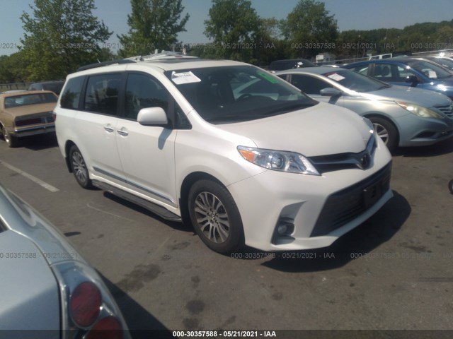 TOYOTA SIENNA 2018 5tdyz3dcxjs937032