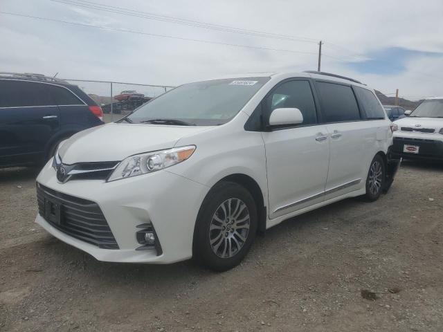 TOYOTA SIENNA XLE 2019 5tdyz3dcxks972753