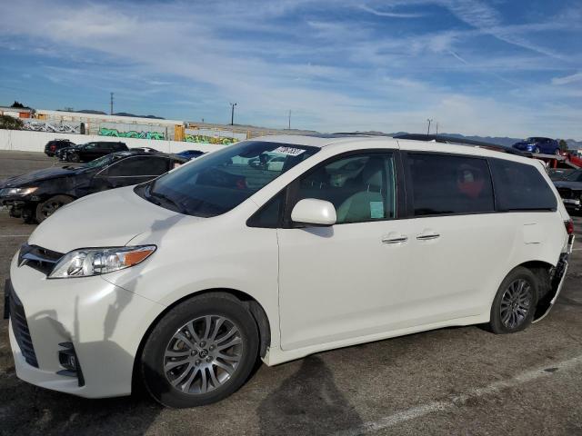 TOYOTA SIENNA XLE 2020 5tdyz3dcxls084473