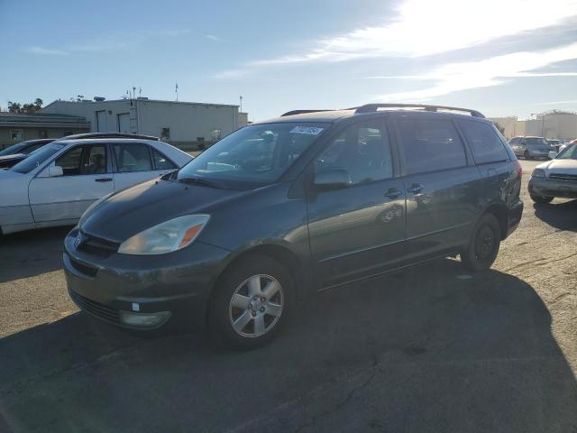 TOYOTA SIENNA XLE 2004 5tdza22c04s046762