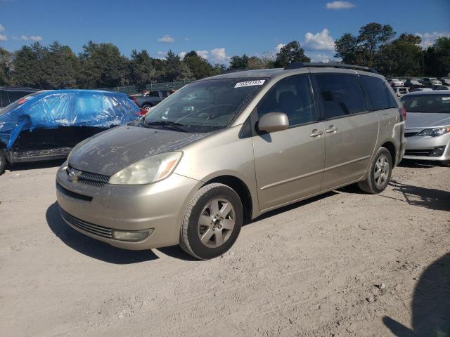 TOYOTA SIENNA XLE 2004 5tdza22c04s149874