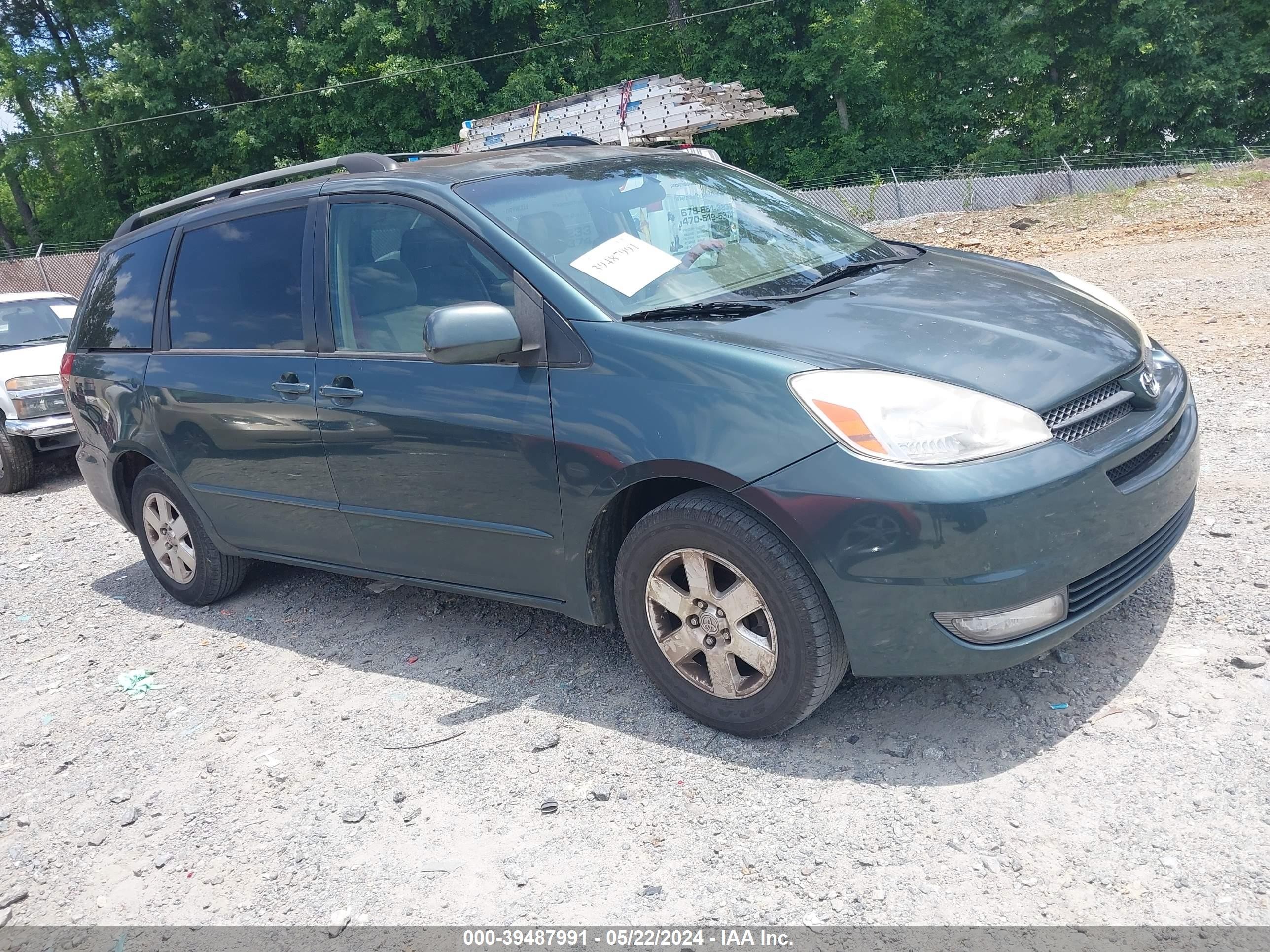 TOYOTA SIENNA 2005 5tdza22c05s246641