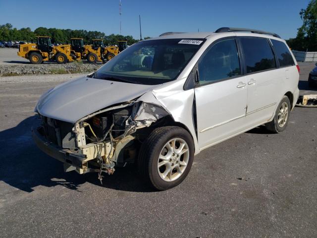 TOYOTA SIENNA XLE 2004 5tdza22c14s080905