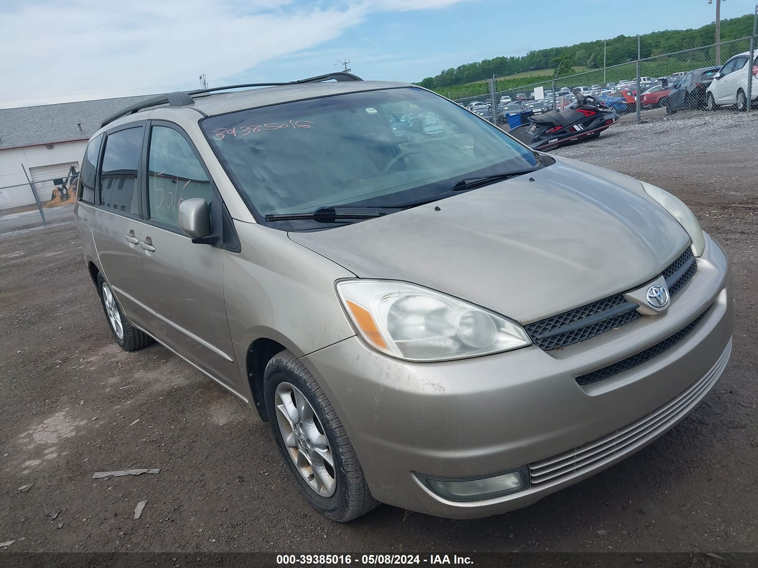 TOYOTA SIENNA 2005 5tdza22c15s229704