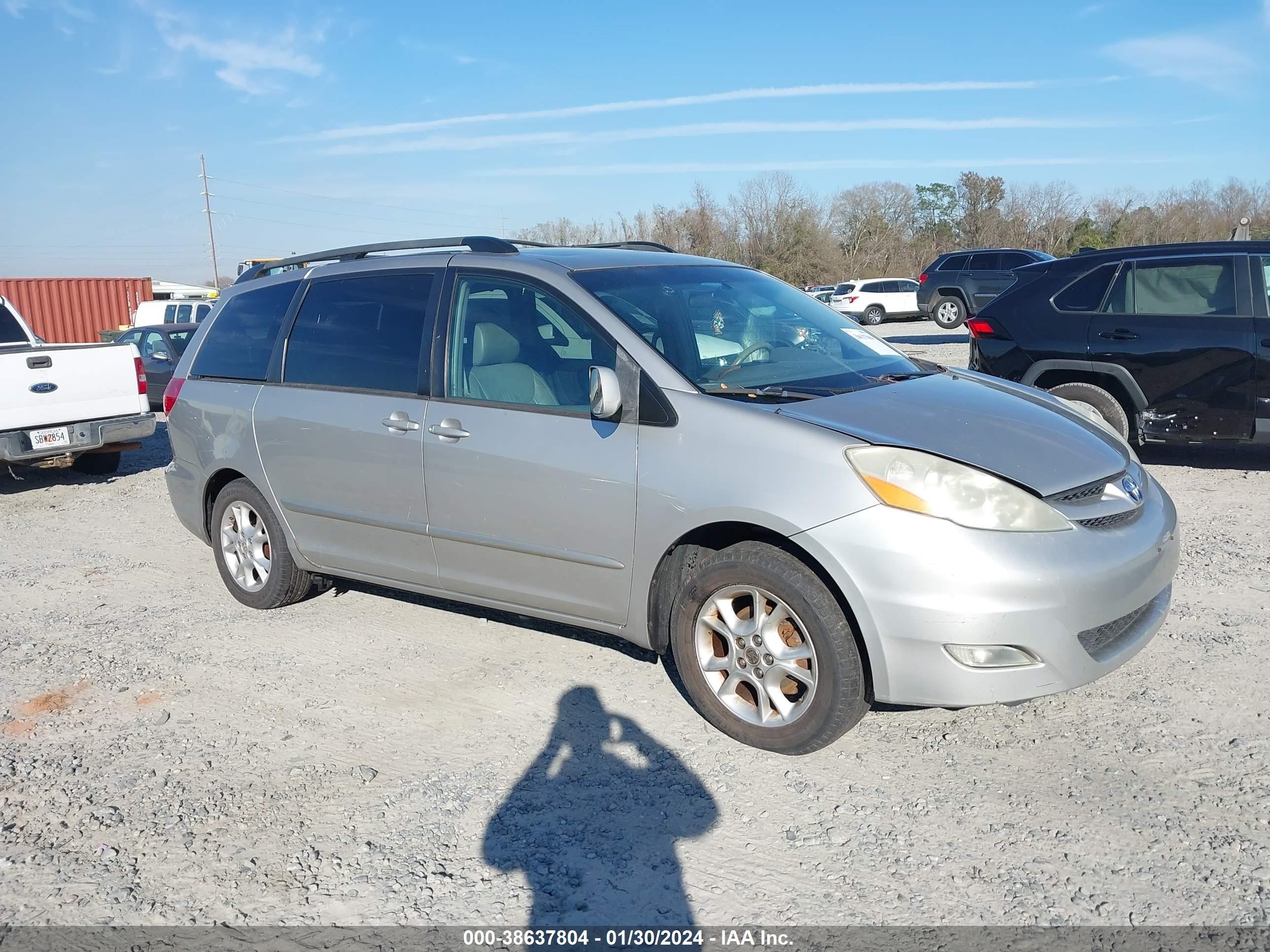 TOYOTA SIENNA 2006 5tdza22c26s545890