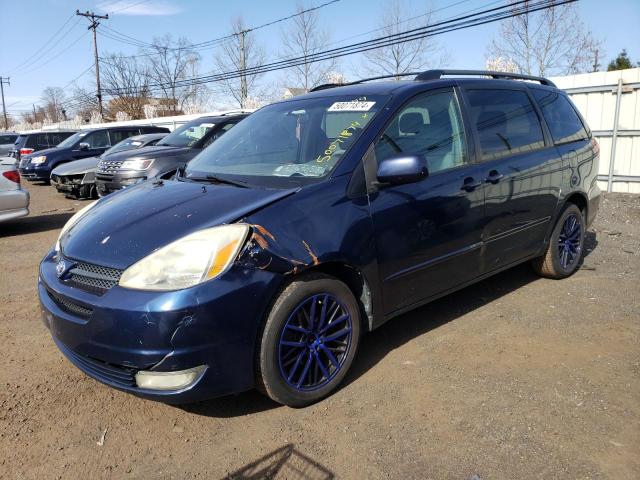 TOYOTA SIENNA XLE 2004 5tdza22c34s102824