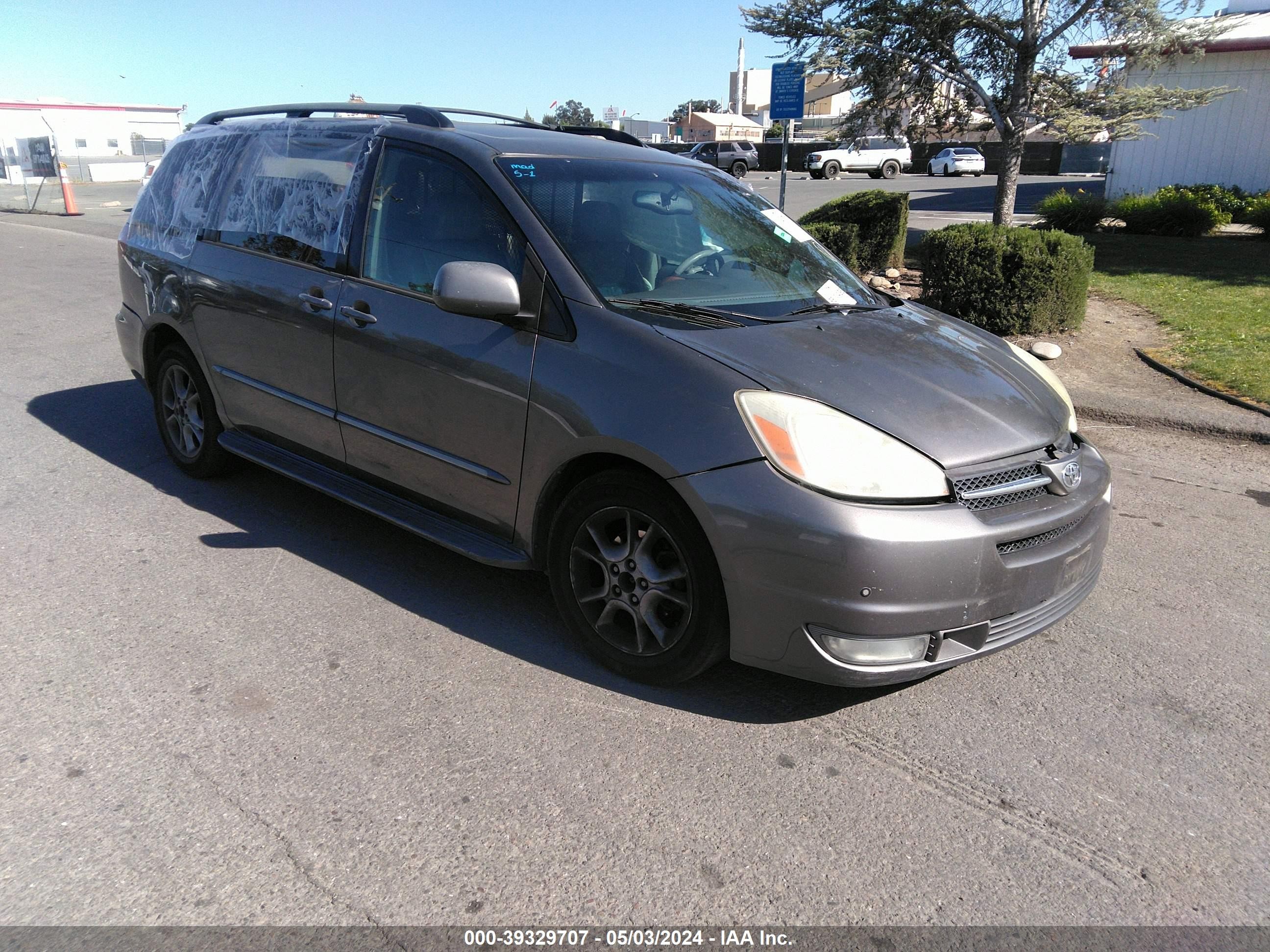 TOYOTA SIENNA 2004 5tdza22c34s139341