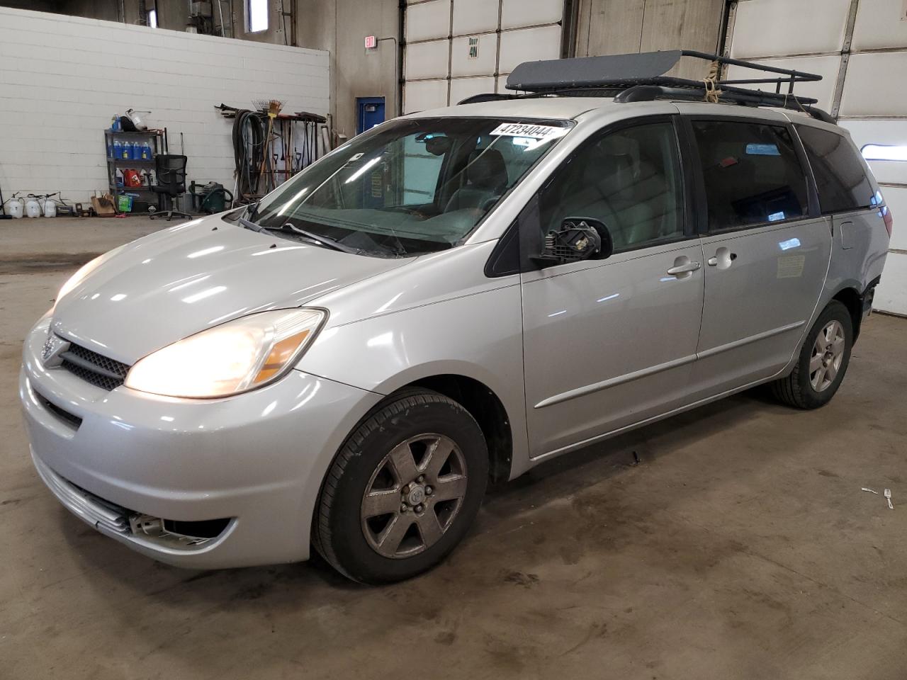 TOYOTA SIENNA 2004 5tdza22c44s062253