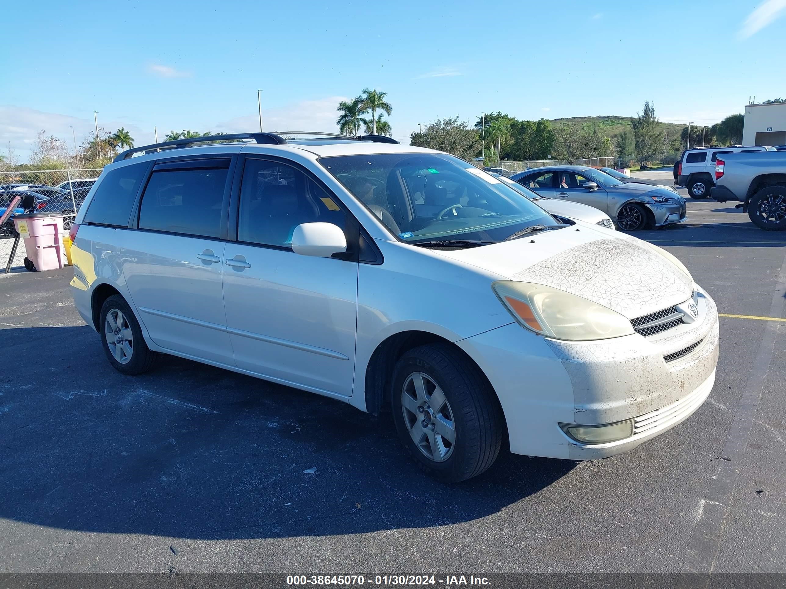 TOYOTA SIENNA 2004 5tdza22c44s089954