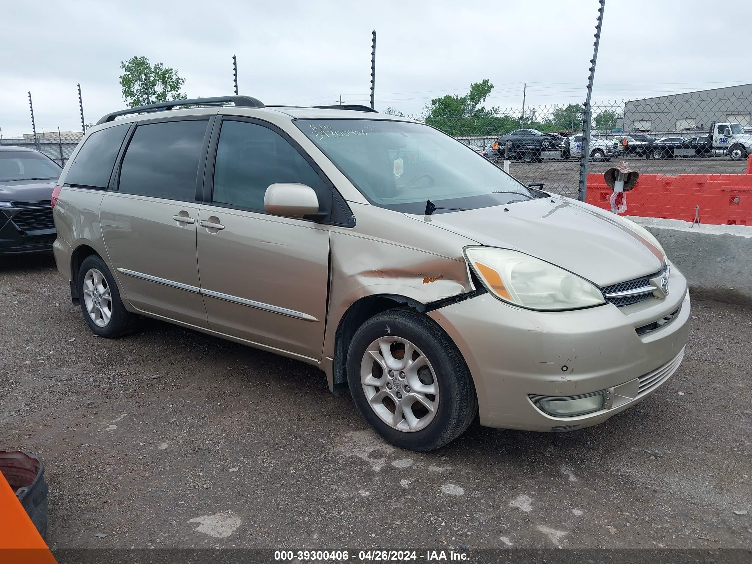 TOYOTA SIENNA 2004 5tdza22c44s094846