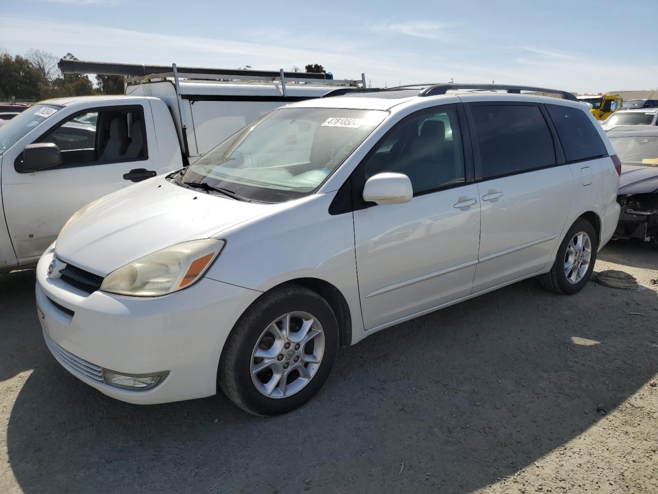 TOYOTA SIENNA 2005 5tdza22c45s304573