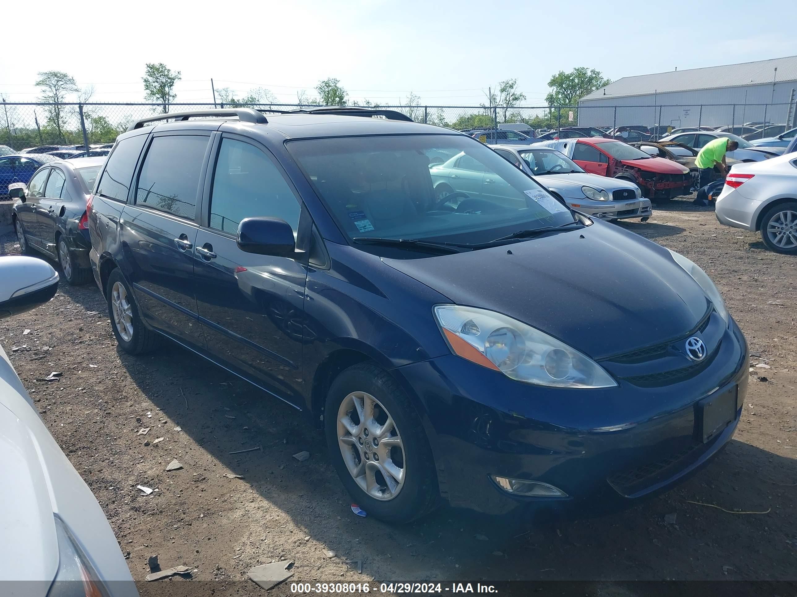 TOYOTA SIENNA 2006 5tdza22c46s426366