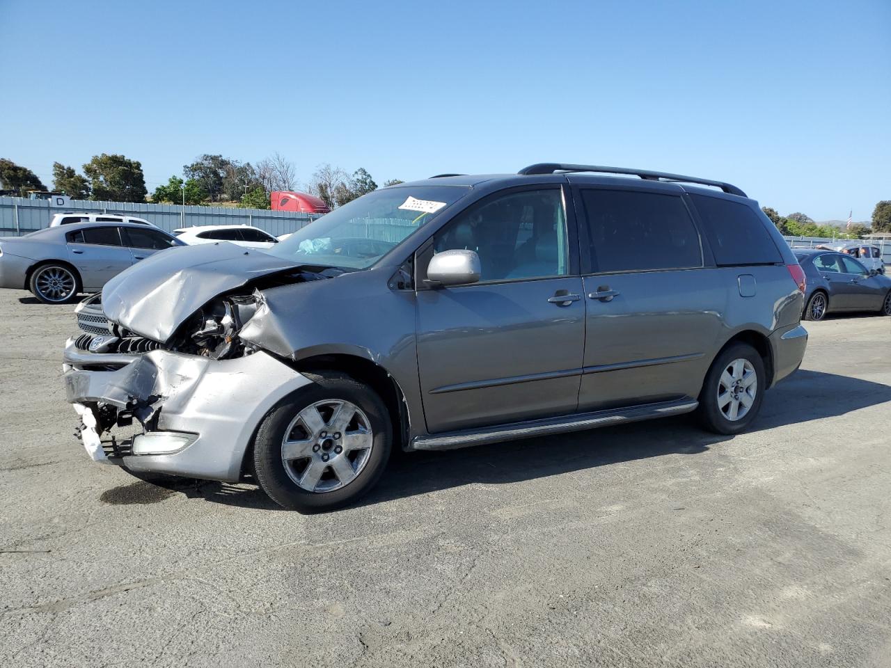 TOYOTA SIENNA 2004 5tdza22c54s063153