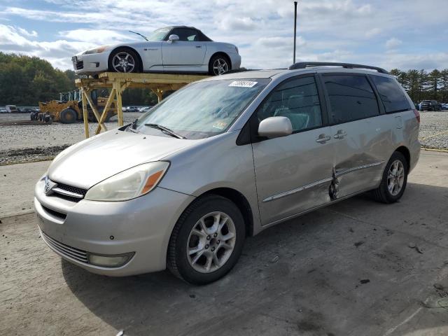 TOYOTA SIENNA XLE 2004 5tdza22c54s160482