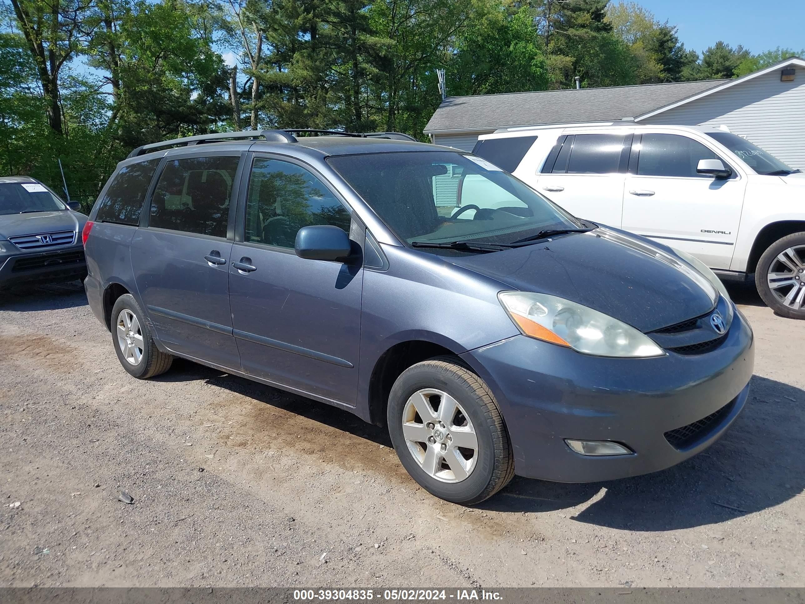 TOYOTA SIENNA 2006 5tdza22c56s557855