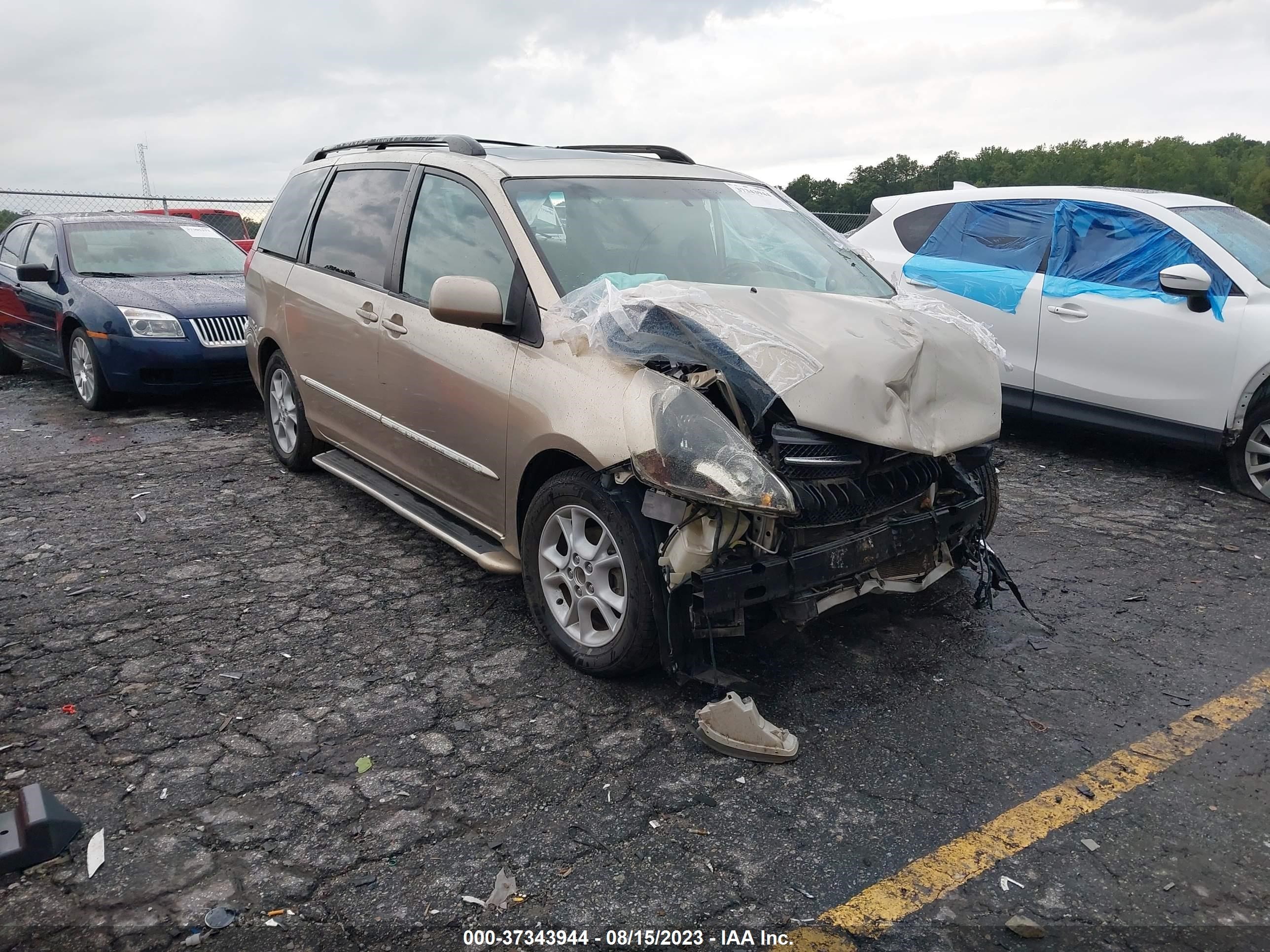 TOYOTA SIENNA 2004 5tdza22c64s058754