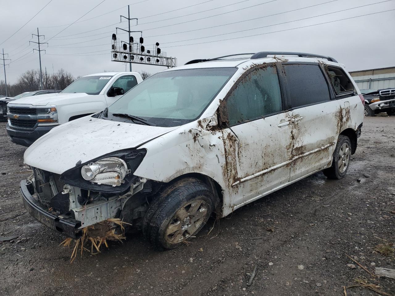 TOYOTA SIENNA 2004 5tdza22c64s189540