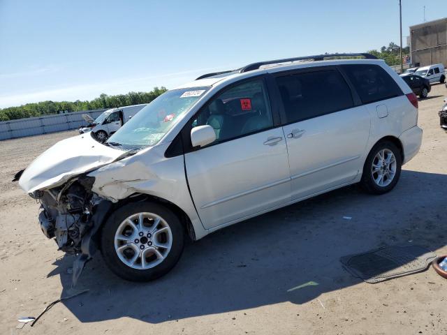 TOYOTA SIENNA XLE 2004 5tdza22c64s200309