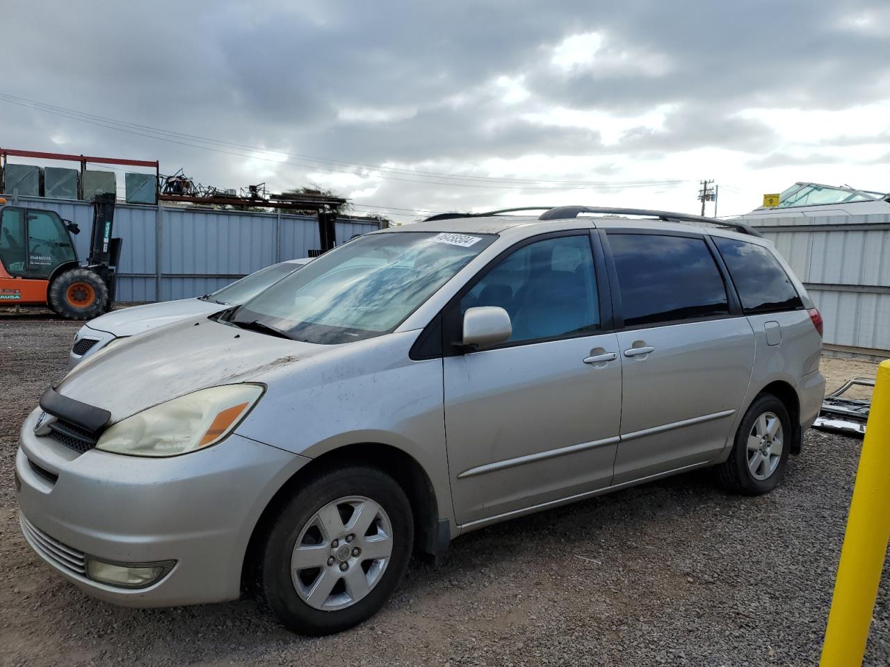 TOYOTA SIENNA 2004 5tdza22c64s208071