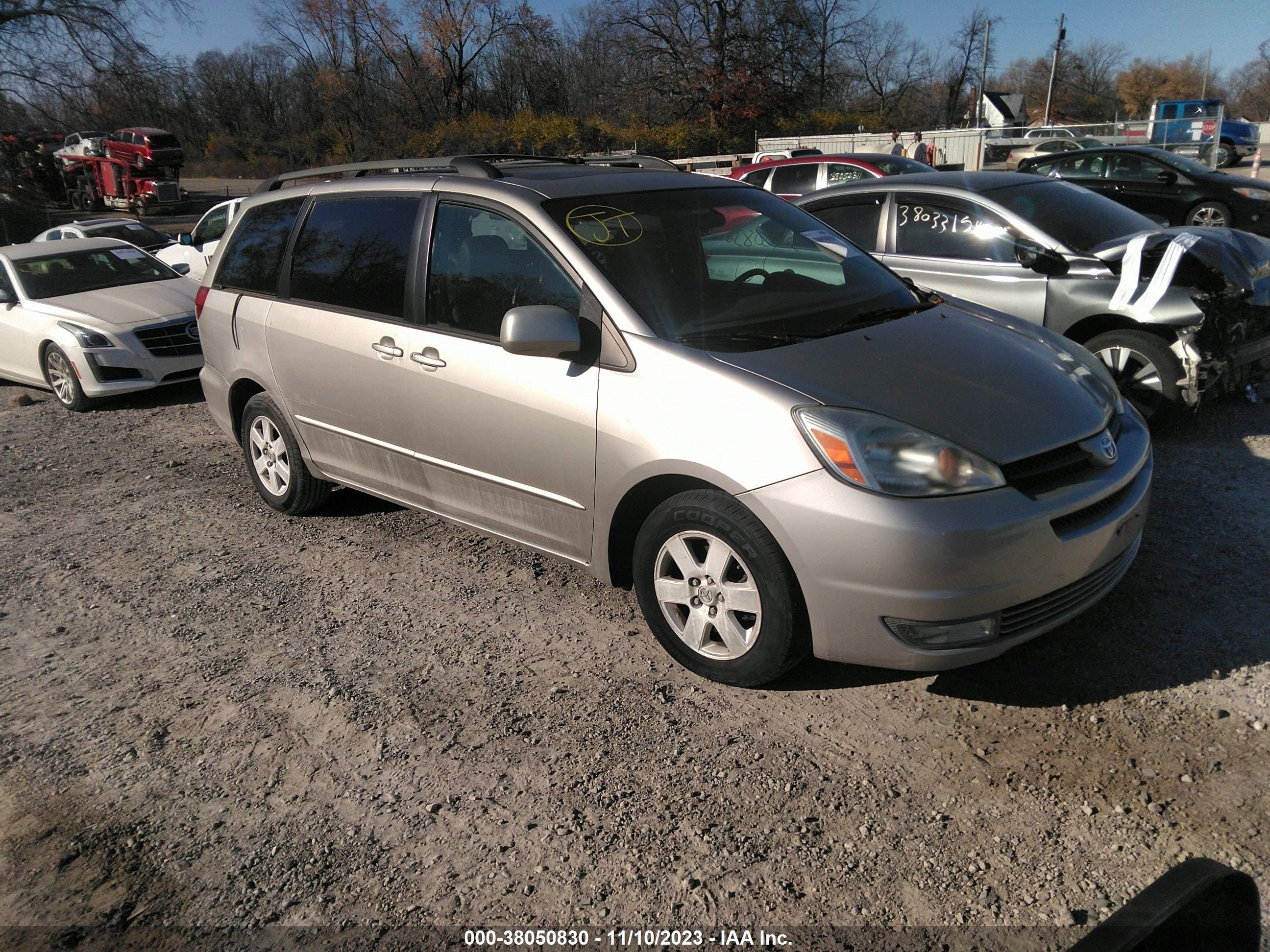 TOYOTA SIENNA 2004 5tdza22c64s209995