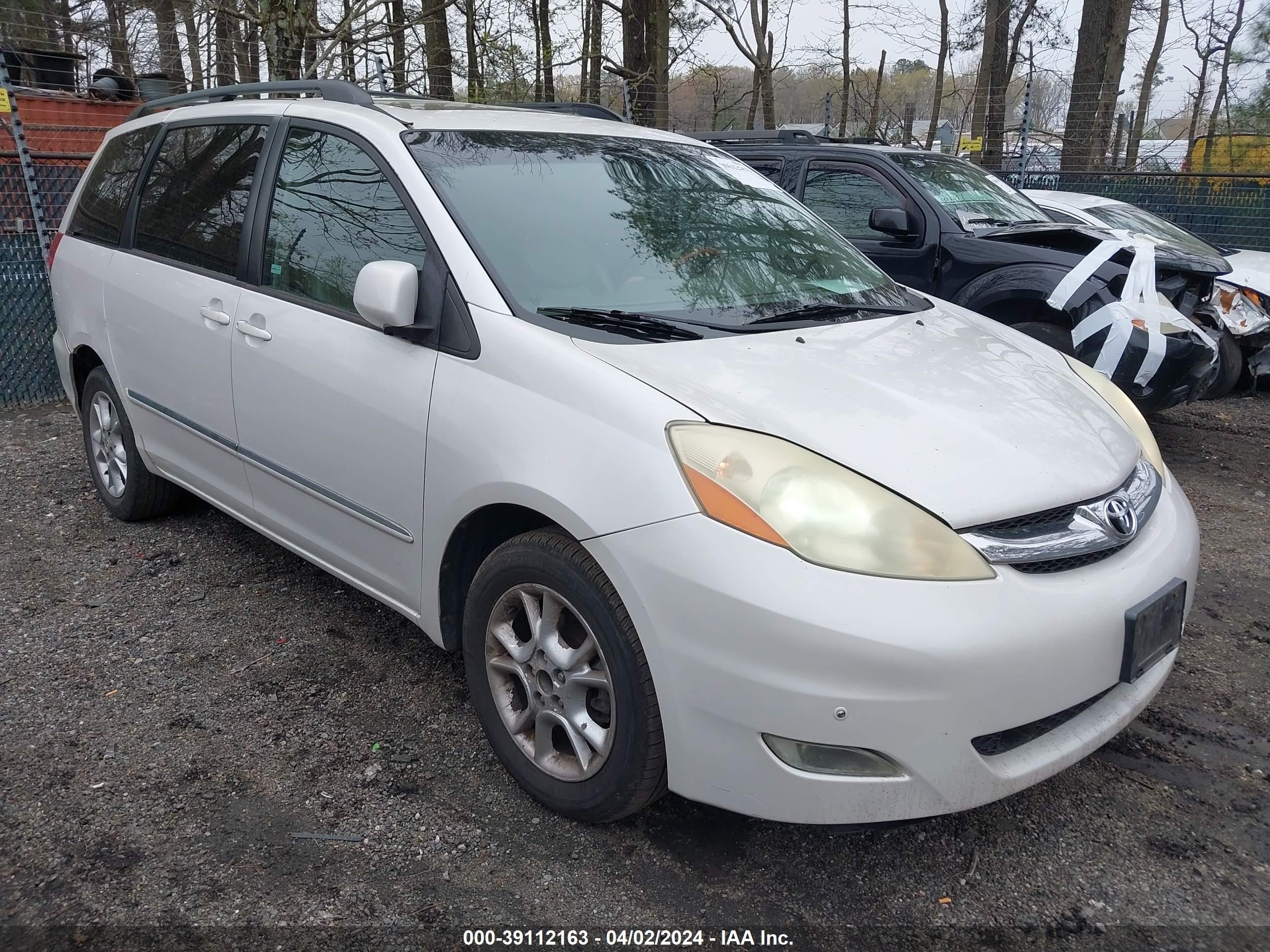 TOYOTA SIENNA 2006 5tdza22c66s444657