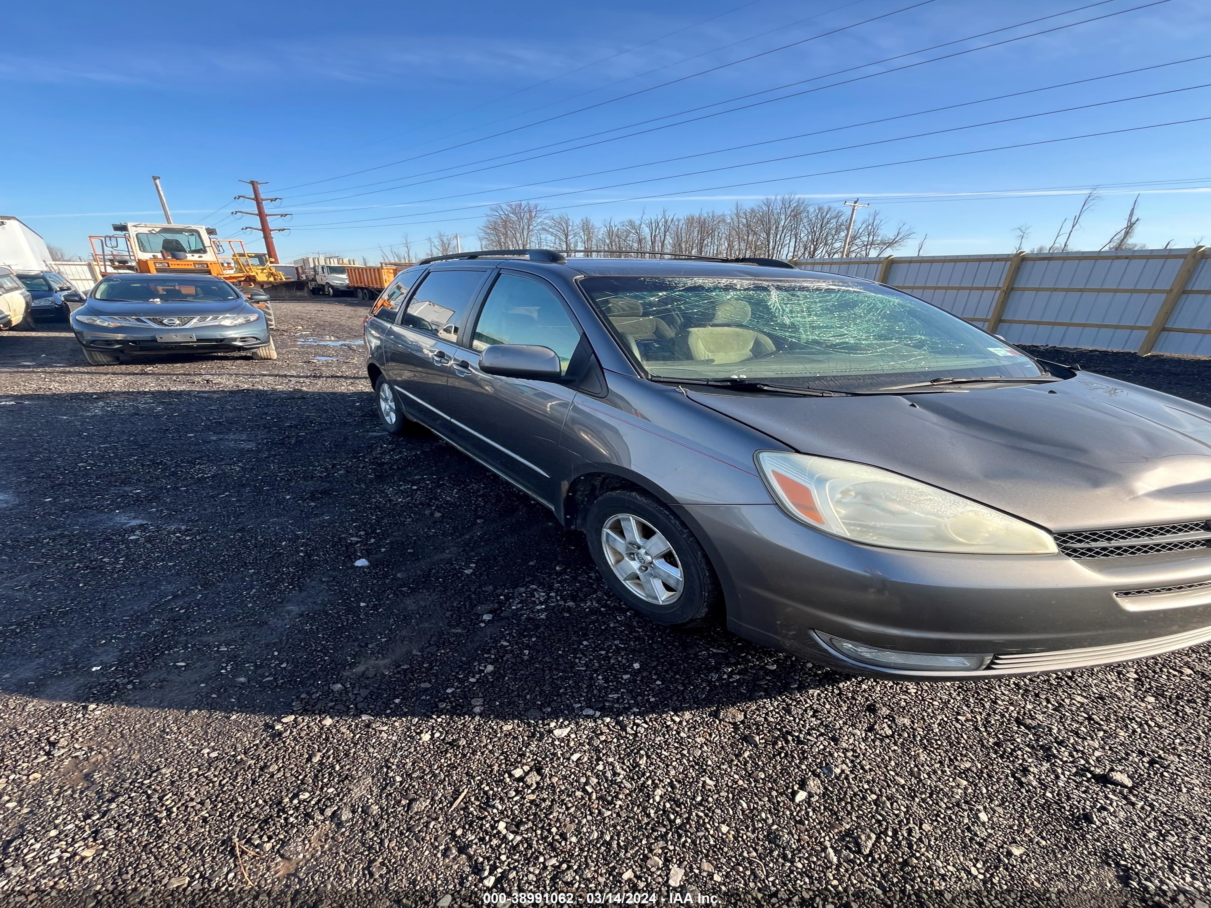 TOYOTA SIENNA 2004 5tdza22c74s044264