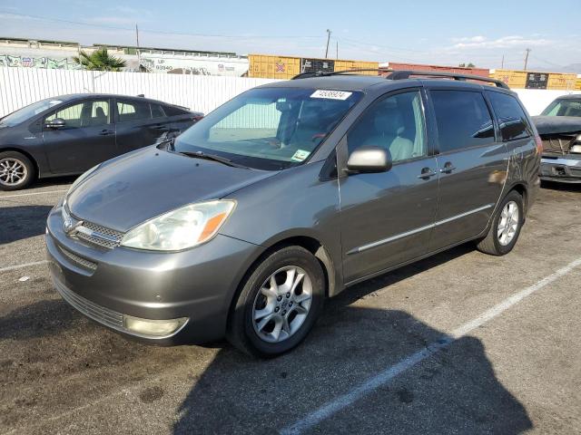 TOYOTA SIENNA XLE 2004 5tdza22c74s084750